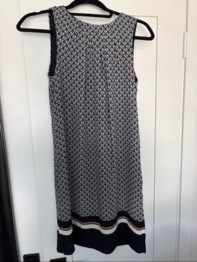 H&M Navy & White Sleeveless Geometric Midi Dress
